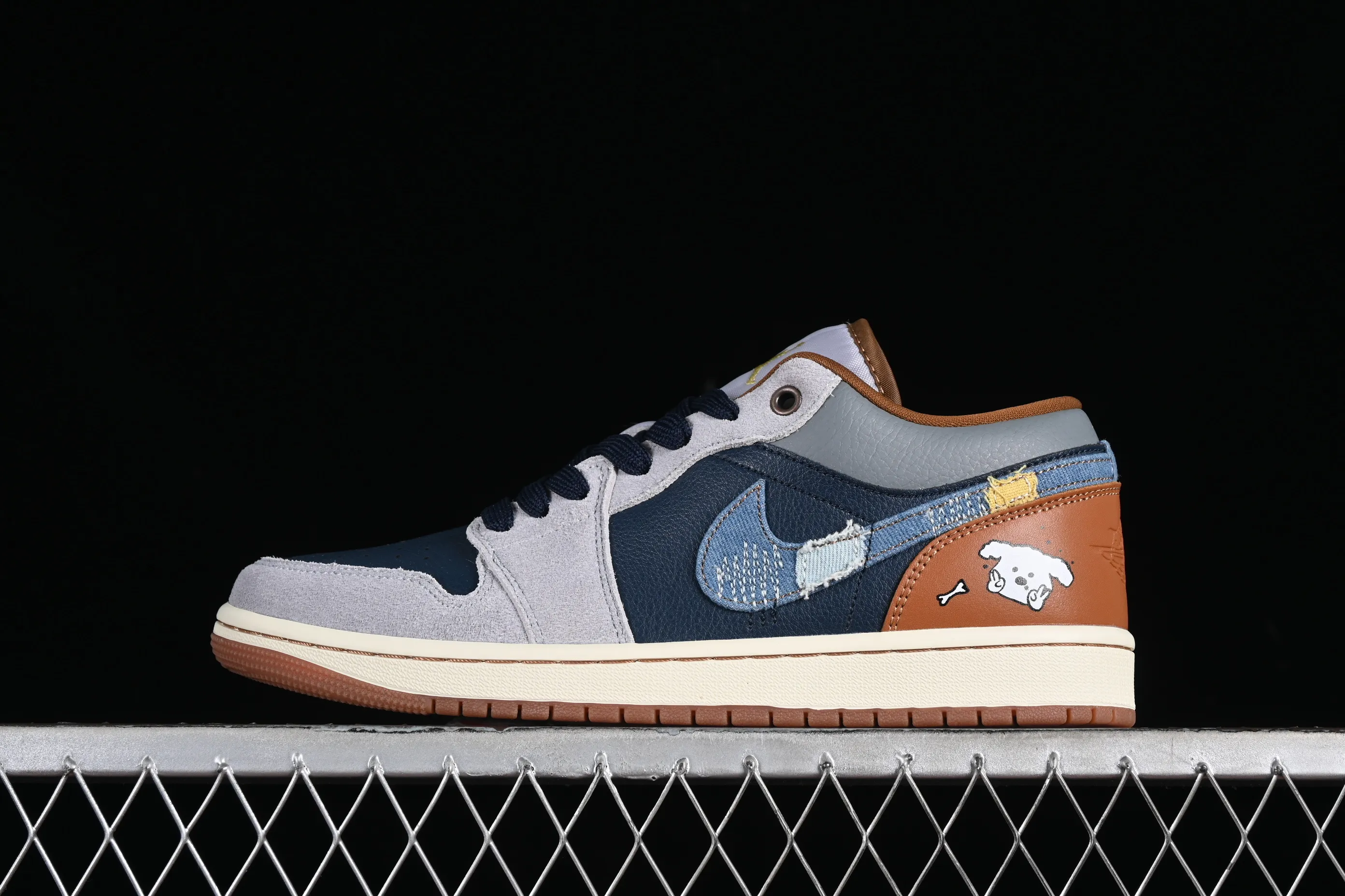 All categories Air Jordan Jordan series basketball shoes Air Jordan 1 Low Air Jordan 1 Low AJ1 Joe 1 customized low-bang cultural casual sneakers FZ5042-041
